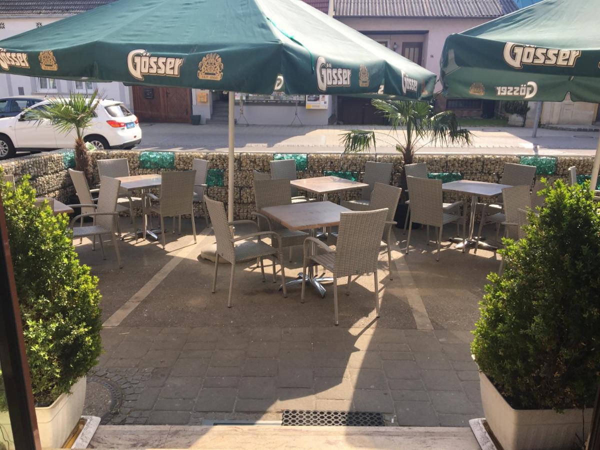 גולס Weinhotel Kirchenwirt מראה חיצוני תמונה