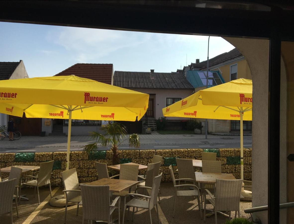 גולס Weinhotel Kirchenwirt מראה חיצוני תמונה